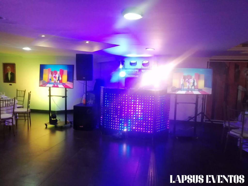 17 Diciembre Fiesta de grado en Club Militar de Puente Aranda