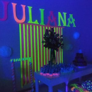 decoracion neon vintage